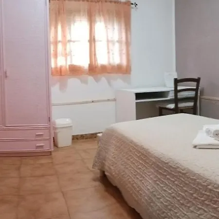 B & B Country House Bed & Breakfast Capoterra