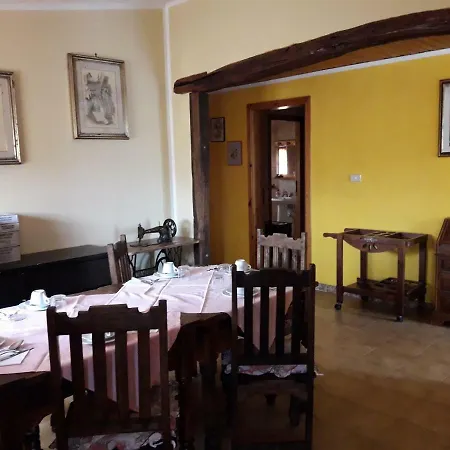 לינה וארוחת בוקר B & B Country House